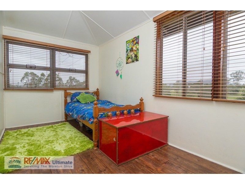 49 Myleema Road, Woodford QLD 4514