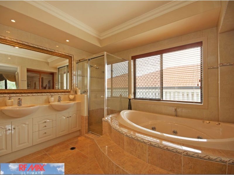 5 Placid Court, Narangba QLD 4504