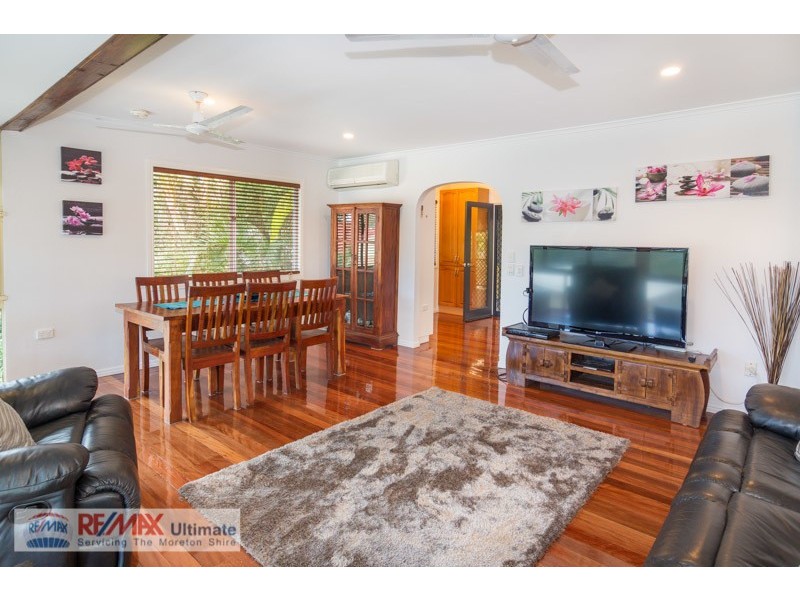 30 Moreton Terrace, Beachmere QLD 4510