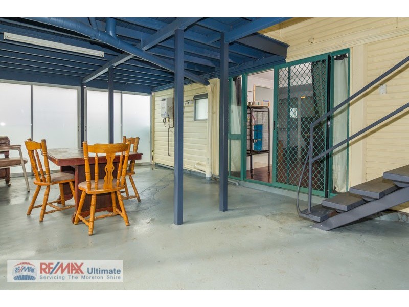 30 Moreton Terrace, Beachmere QLD 4510