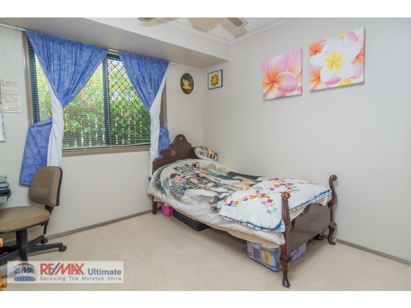 10 Topknot Court, Narangba QLD 4504