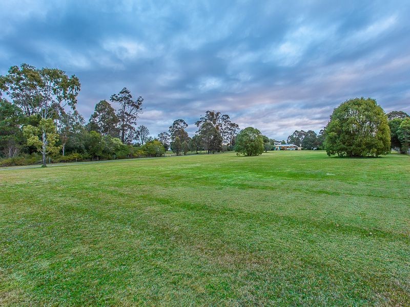 60 Janice Court, Blackbutt QLD 4306