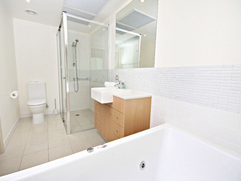 1-7/604 Duporth Avenue, Maroochydore QLD 4558