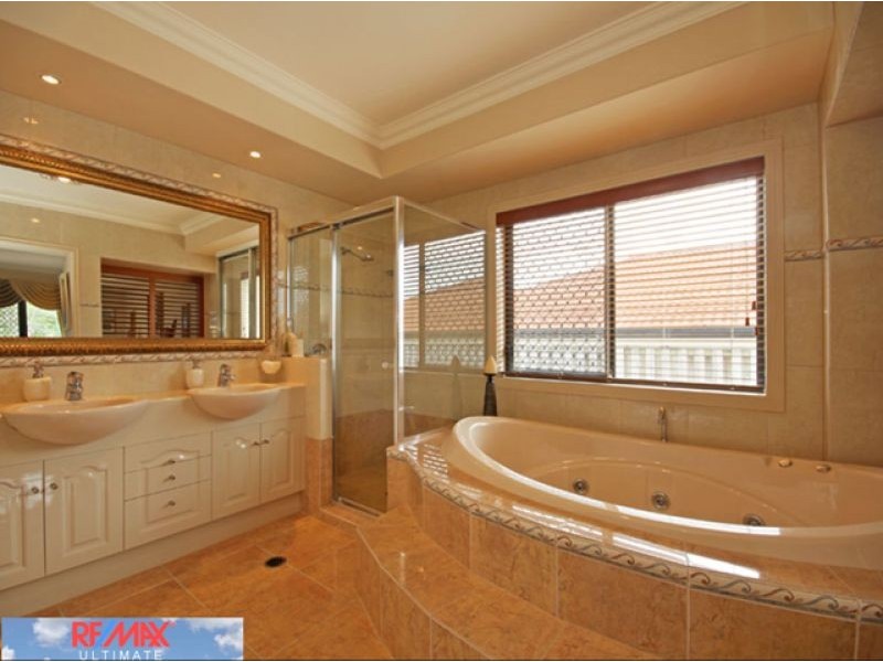 5 Placid Court, Narangba QLD 4504