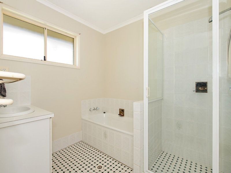5 Ruatoka Court, Burpengary QLD 4505