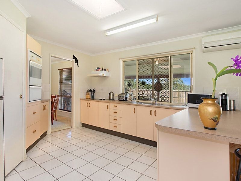 5 Ruatoka Court, Burpengary QLD 4505