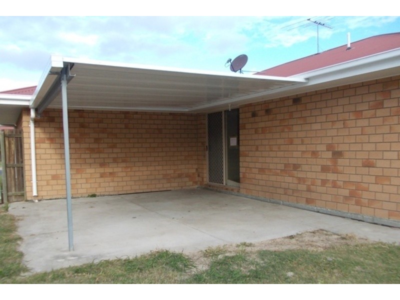 22 Columbia Drive, Beachmere QLD 4510