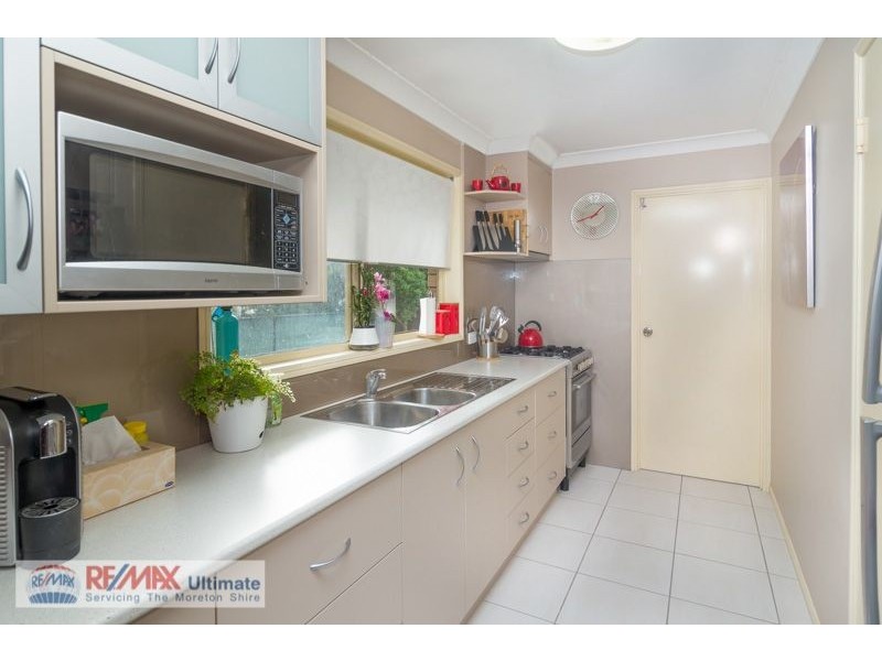 73 Crestridge Crescent, Morayfield QLD 4506