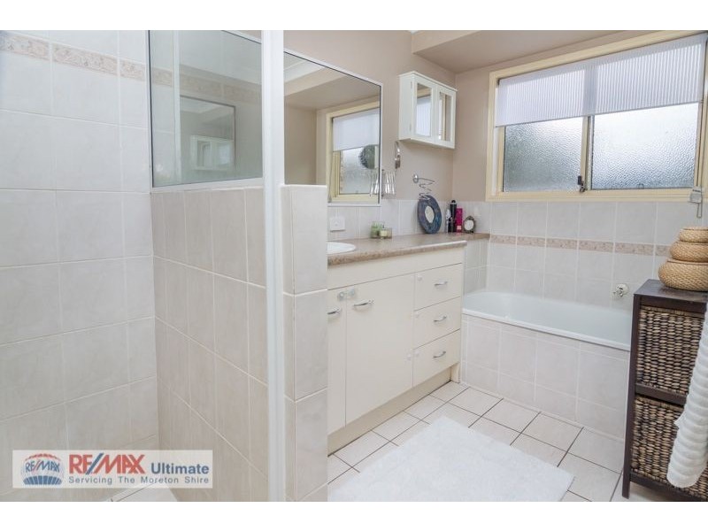 73 Crestridge Crescent, Morayfield QLD 4506