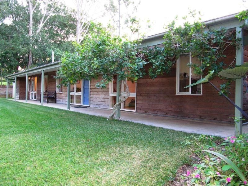33 Regan Road, Wamuran QLD 4512