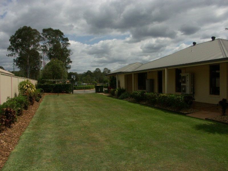 11-13 Eureka Crt, Wamuran QLD 4512