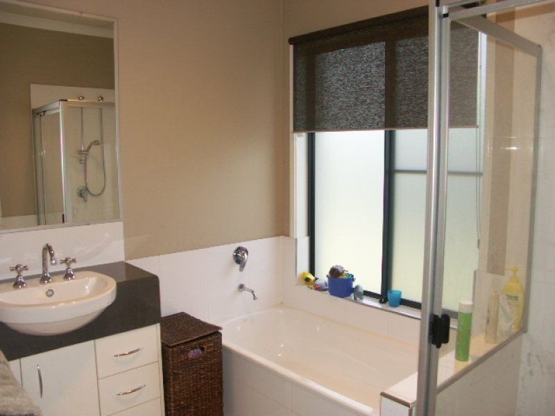 2 Gheko Ridge Road, Elimbah QLD 4516