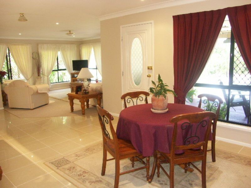 16 Mifawny Rd, Elimbah QLD 4516
