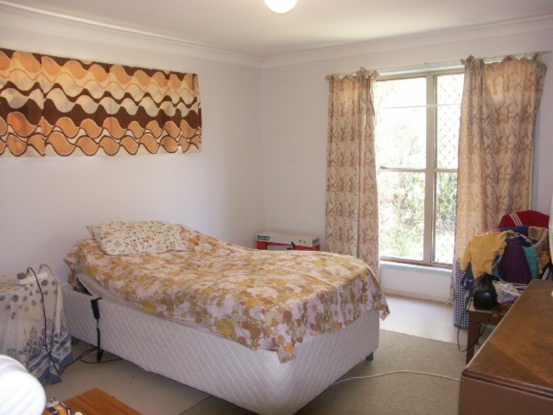 163 Duffield Rd, Kallangur QLD 4503