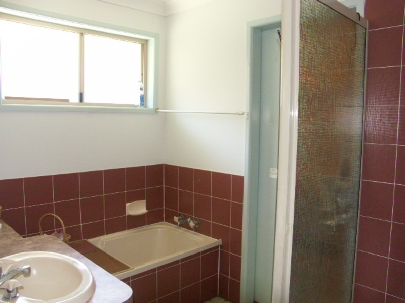 163 Duffield Rd, Kallangur QLD 4503