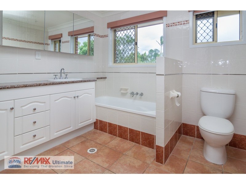 2 Candlebark Crescent, Burpengary QLD 4505