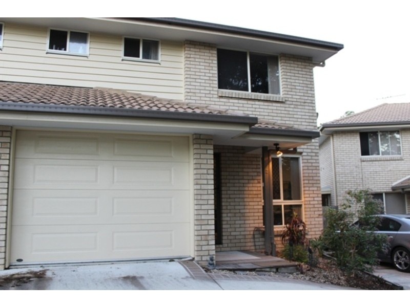 2/12 Mumford, Narangba QLD 4504
