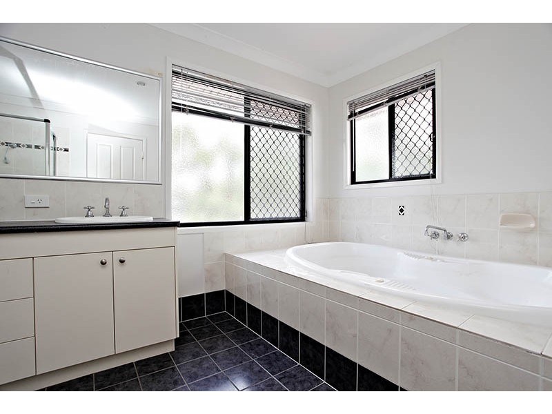2-8 Madeline Drive, Morayfield QLD 4506