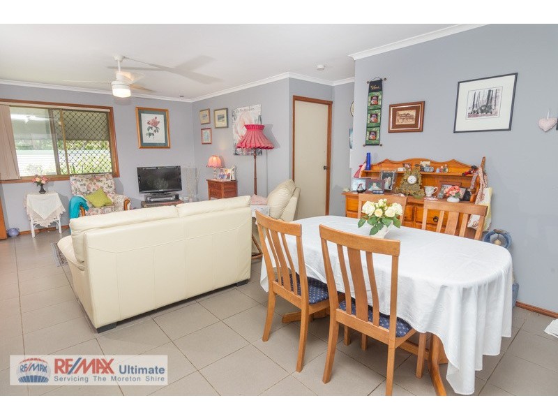 86 Bishop Road, Beachmere QLD 4510