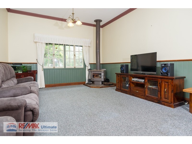 25 Bellay Road, Beachmere QLD 4510
