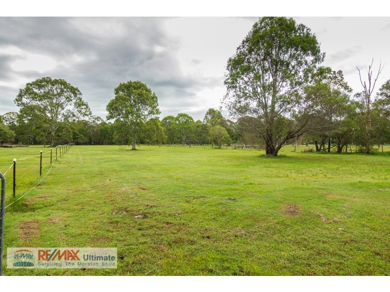 25 Bellay Road, Beachmere QLD 4510