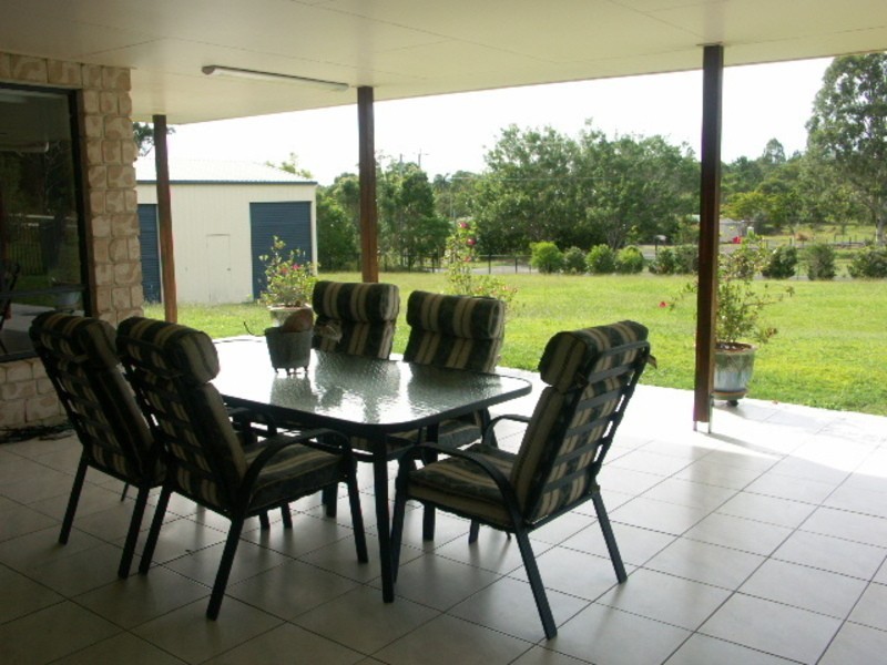 2-4  Oakey Fields Court, Burpengary QLD 4505