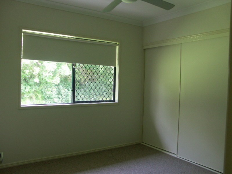 2-4  Oakey Fields Court, Burpengary QLD 4505