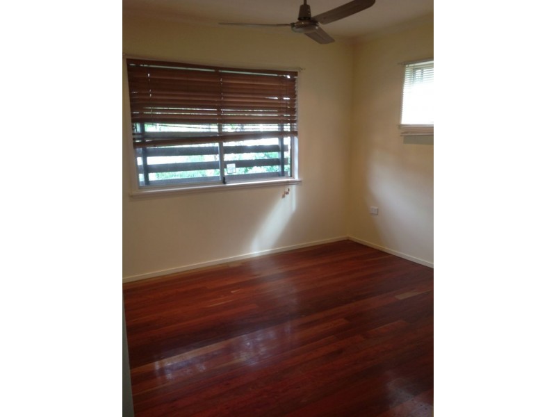 43 Macarthur Crescent, Slacks Creek QLD 4127