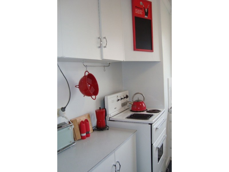 9/3 Lewis Street, Kingsville VIC 3012