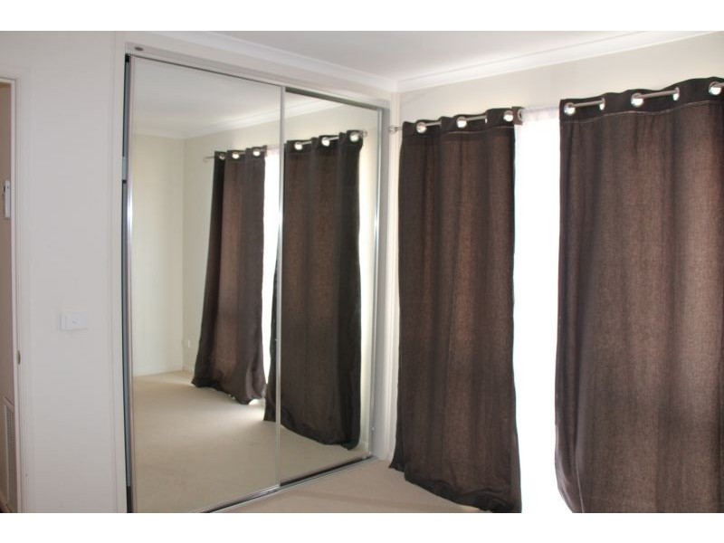 9 Sharpe Street, Hillside VIC 3037