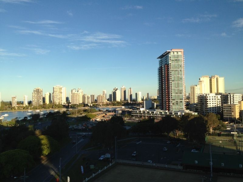 11E/10 Marine Parade, Southport QLD 4215