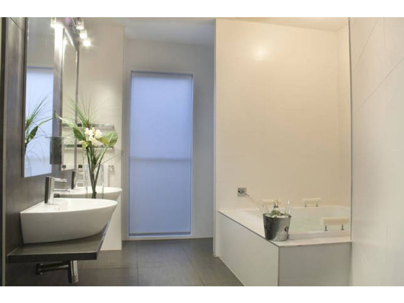 17 Crystal Waves Place, Alexandra Headland QLD 4572