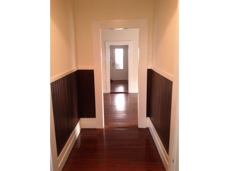 19 Kidman Avenue, South Guildford WA 6055