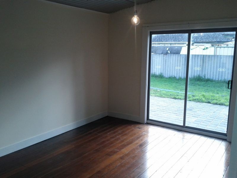 19 Kidman Avenue, South Guildford WA 6055