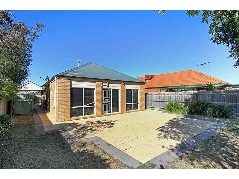 19 Community Crescent, South Morang VIC 3752