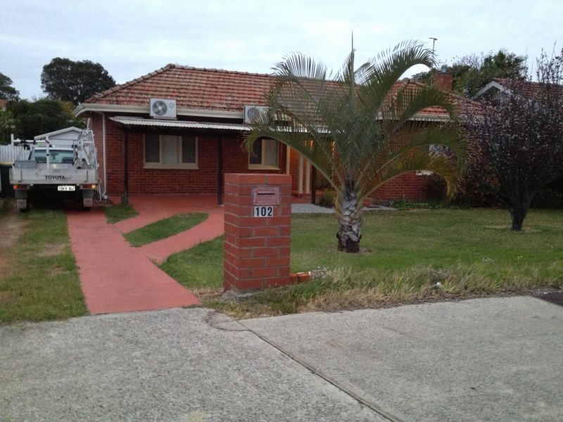 102 Manning Road, Manning WA 6152