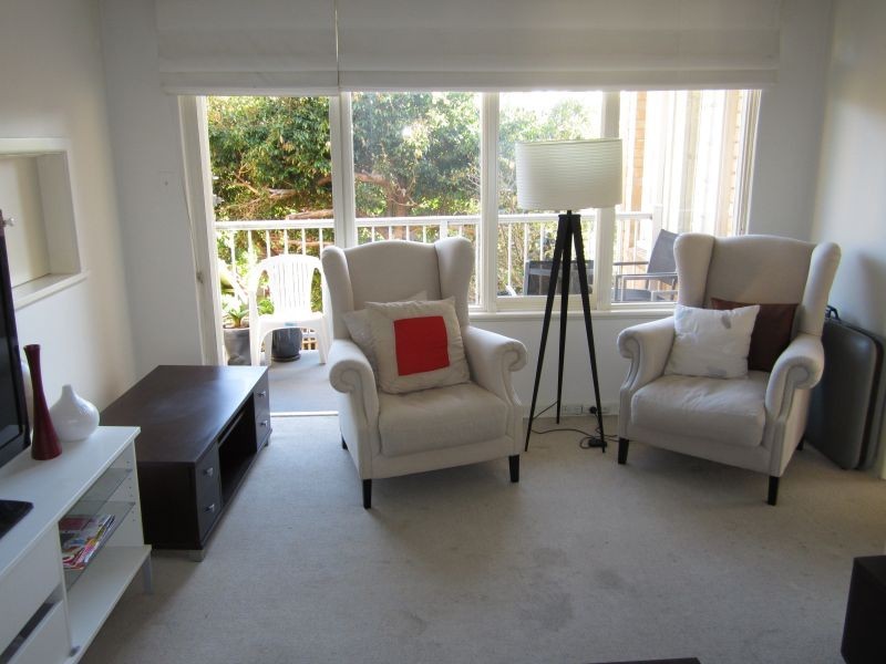 8/26 Beach Avenue, Elwood VIC 3184