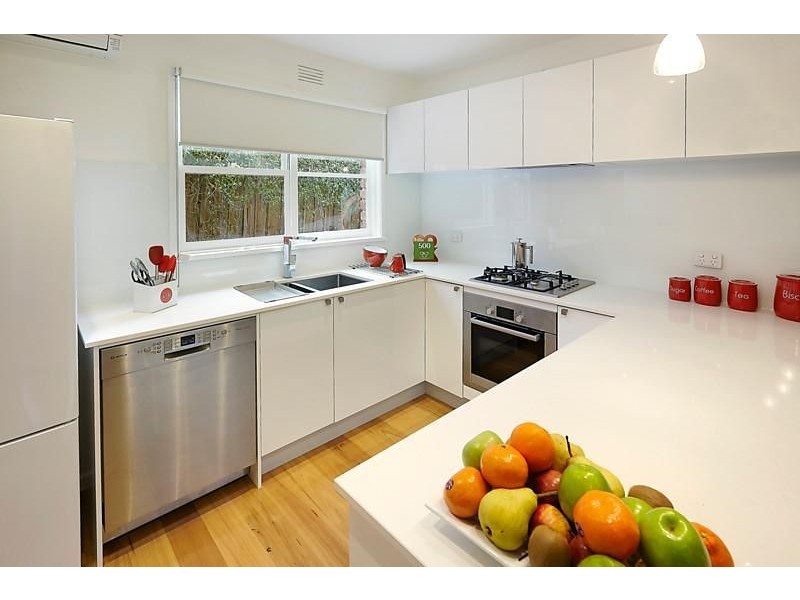 10/247 McKean Street, Fitzroy North VIC 3068