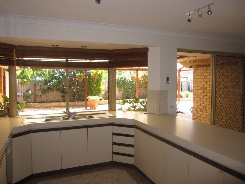 7 Style Court, Bibra Lake WA 6163