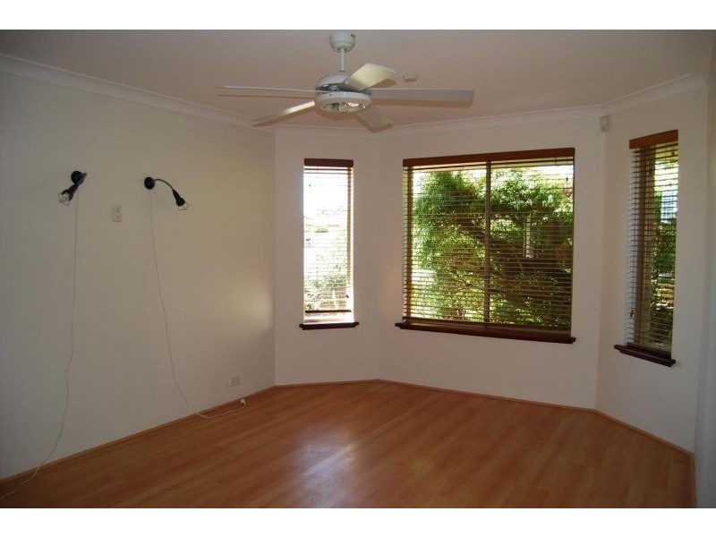 7 Style Court, Bibra Lake WA 6163