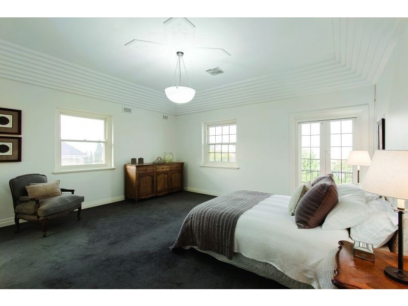 217 Kooyong Road, Toorak VIC 3142