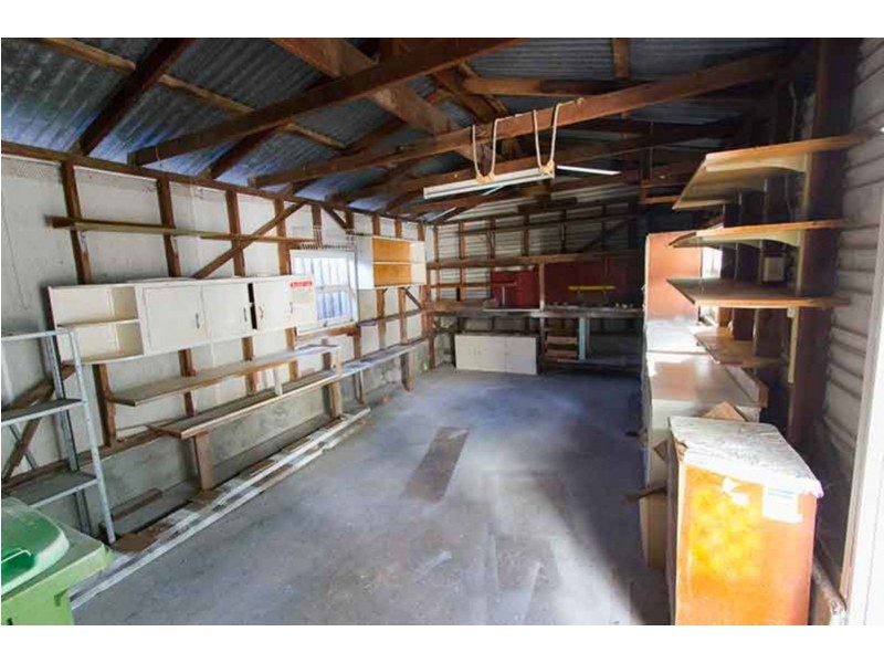 2 Diana St, East Gosford NSW 2250