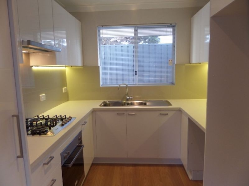 3b Nethercott Street, Huntingdale WA 6110