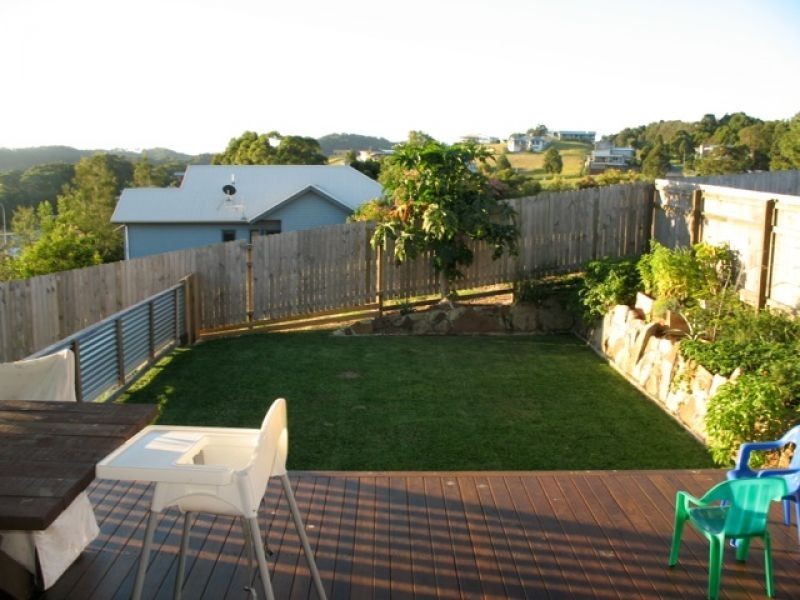 12 HOVEA Drive, Pottsville Beach NSW 2489