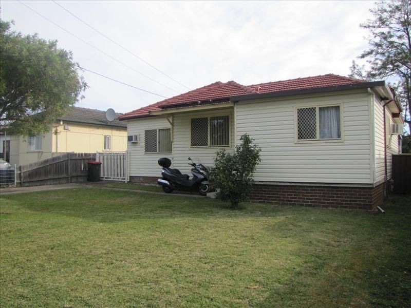 28 Mala Crescent, Blacktown NSW 2148