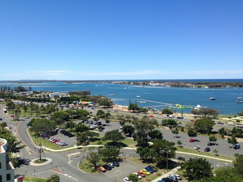 14A/10 Marine Parade, Southport QLD 4215