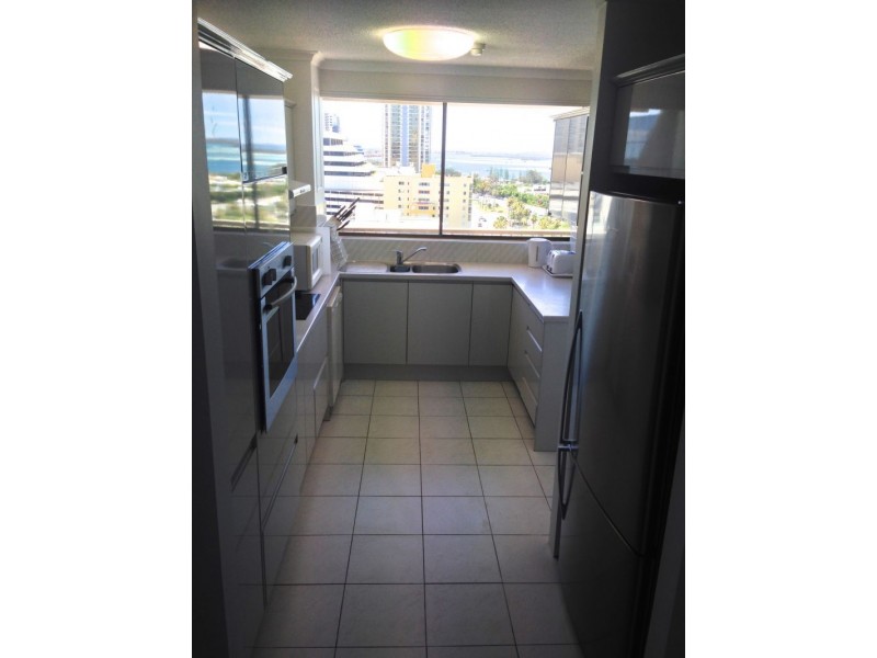 14A/10 Marine Parade, Southport QLD 4215