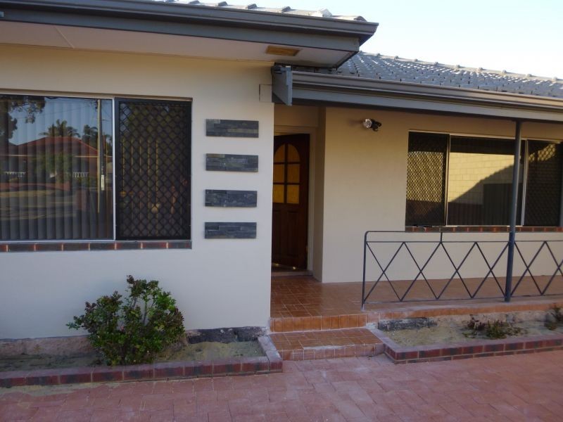7 Canterbury Court, Nollamara WA 6061
