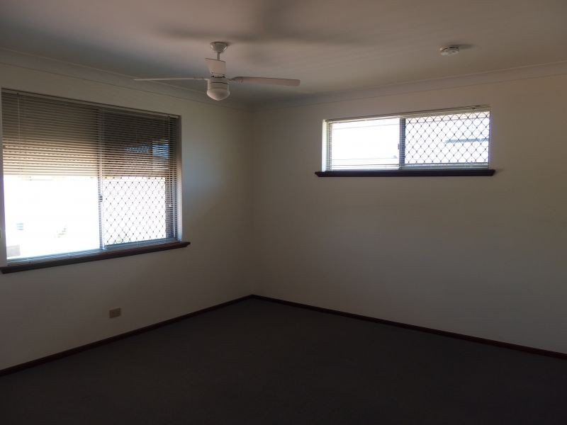 10 Salisbury Road, Midvale WA 6056