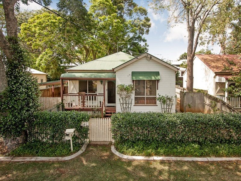 2/61 Harris Street, Wellington Point QLD 4160